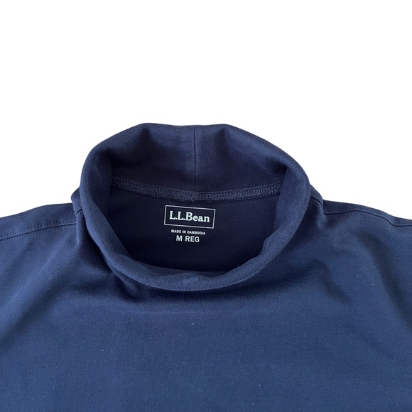 LL Bean Men's Long Sleeve Turtleneck Shirt Size M Blue Traditional Fit Cotton - Picture 4 of 6